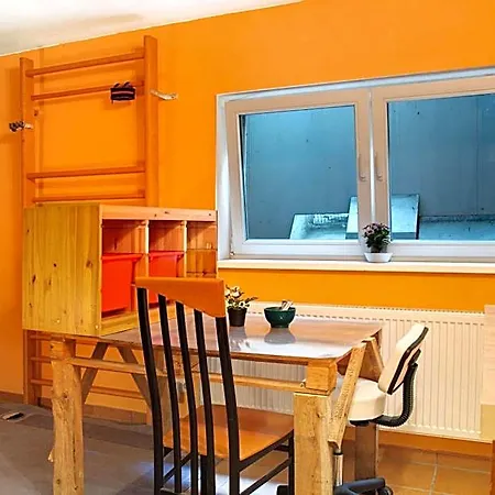 Milchtuetenzimmer - Upcycling Grünwald